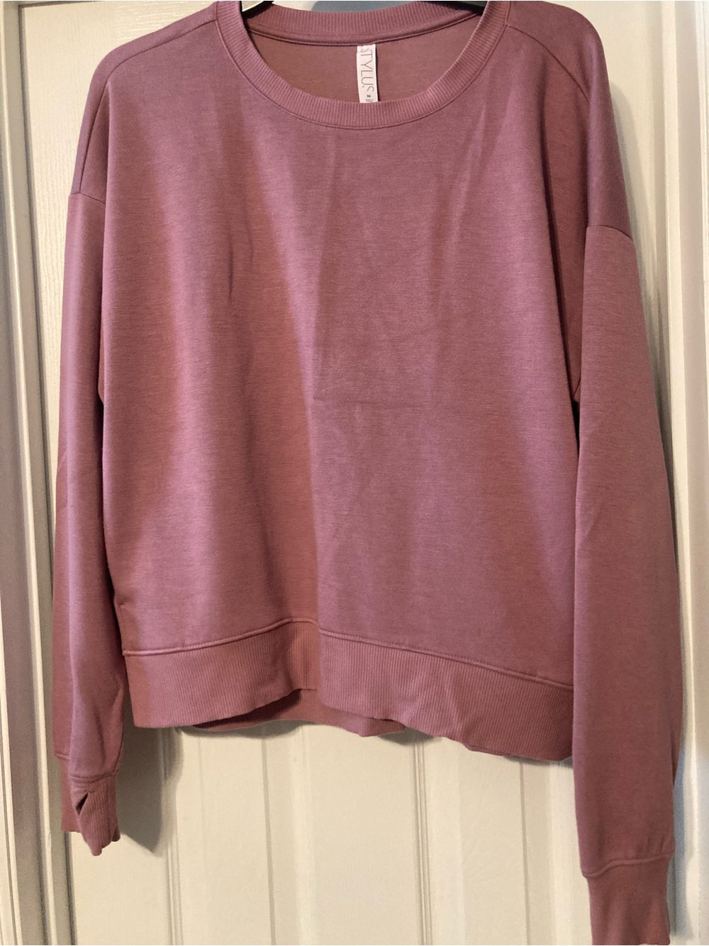 STYLUS Dusty Rose Crewneck Top Size Medium